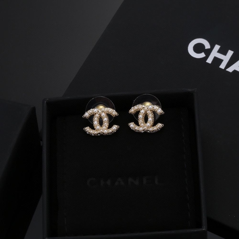 Ch**el earrings